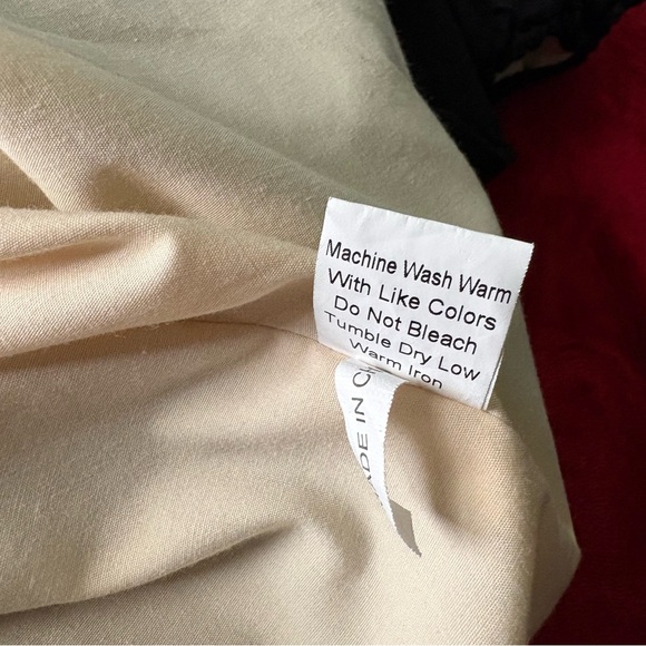 Piko 1988 Black Trench Coat with Belt Size Medium - Picture 6 of 7